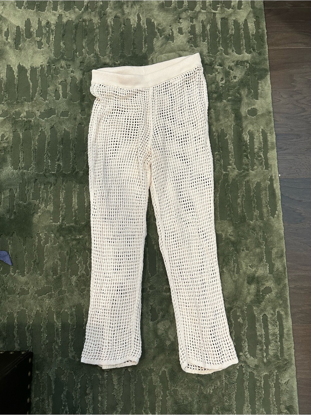 Abercrombie & Fitch Cream Knit Mesh Leggings - size Large Short
